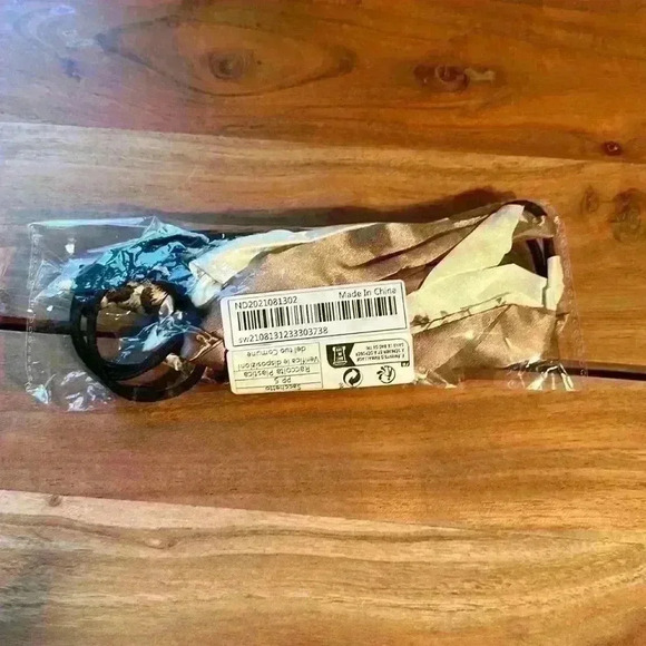 Shimmer Hair Scarves Scrunchies Five - Picture 6 of 8